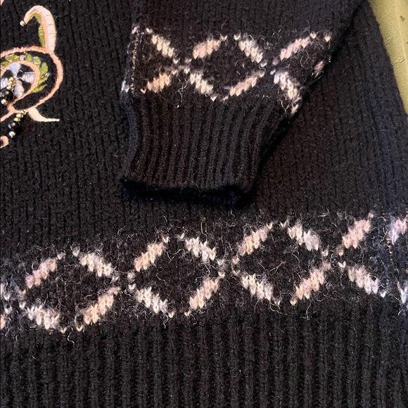 VINTAGE Black Embellished Sweater size L - Picture 7 of 10
